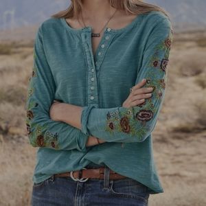 Sundance faunia tee
